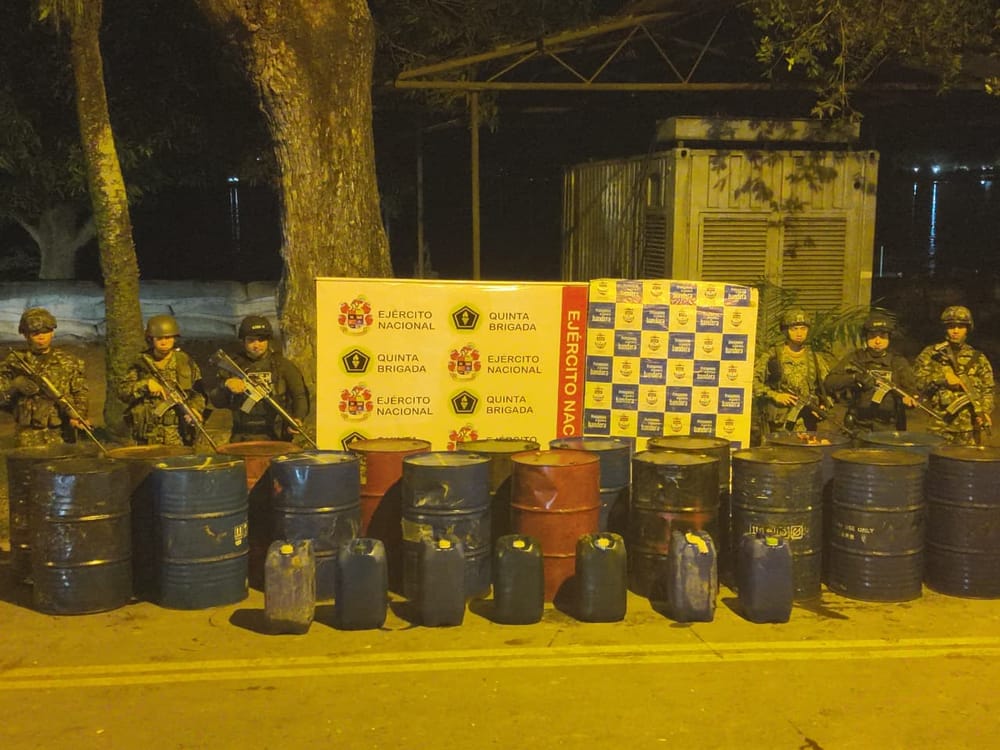 Interceptan canoa cargada con hidrocarburos ilegales en el río Magdalena imagen de la publicación