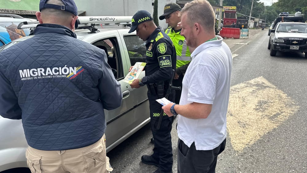 Autoridades refuerzan campañas de seguridad para viajeros en rutas turísticas de Santander imagen de la publicación