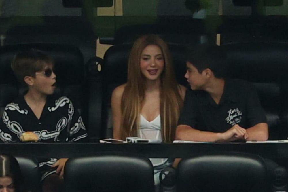 Shakira se robó las miradas en el Mundial junto a Milan y Sasha imagen de la publicación