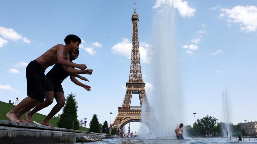 Ola de calor deja al menos 40 muertos en Francia y obliga al cierre de la Torre Eiffel imagen de la publicación