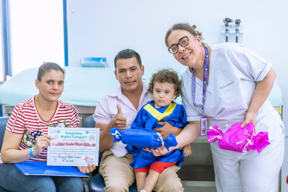 Nuevos graduados del Programa Madre Canguro HUS imagen de la publicación