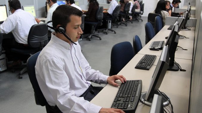 Empleo para personas bilingües de todas las edades con el IMEBU imagen de la publicación