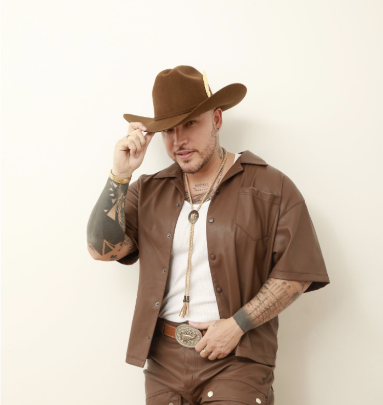 Jessi Uribe único artista colombiano en homenaje a Antonio Aguilar con “El Hijo Desobediente” imagen de la publicación