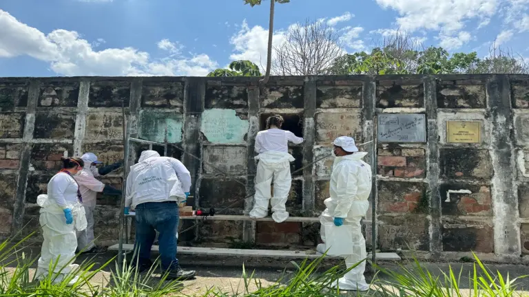 Después de 20 años de incertidumbre, hallan e identifican restos de menor reclutado por el conflicto en cementerio de Bucaramanga imagen de la publicación