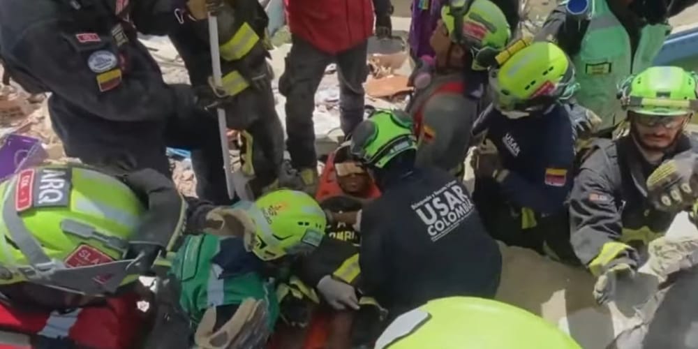 Rescatistas colombianos completan 130 horas de operaciones críticas en Venezuela imagen de la publicación