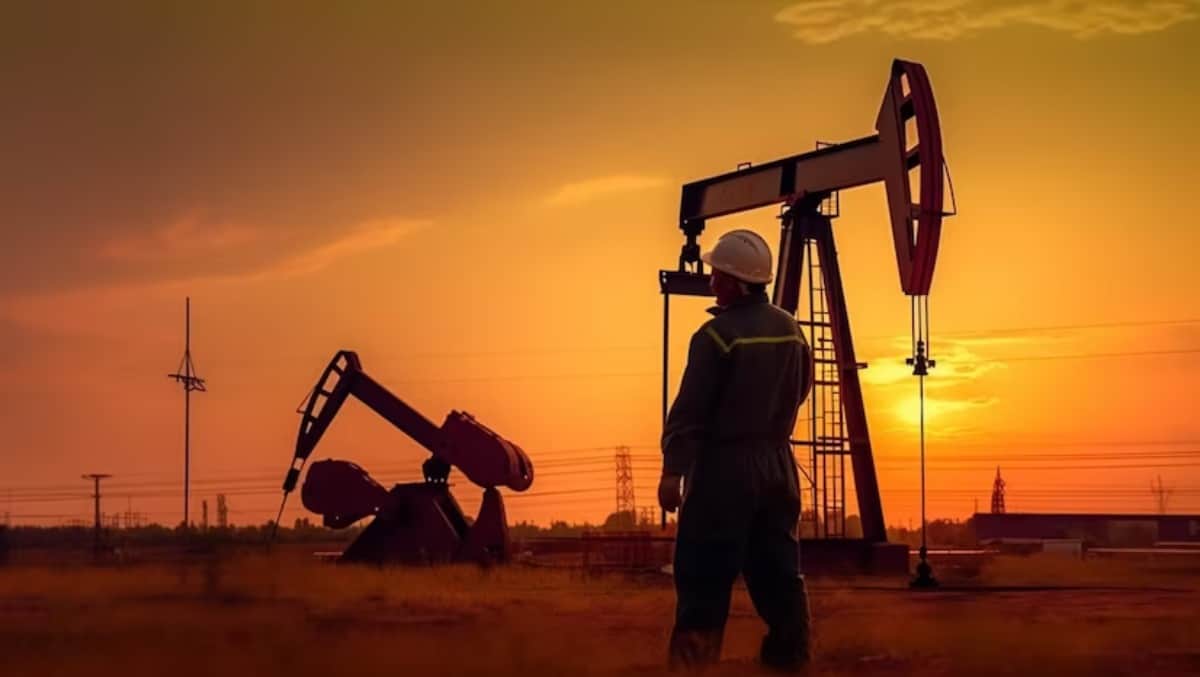 Cae precio del petróleo crudo en el mundo por la reapertura del estrecho de Ormuz imagen de la publicación