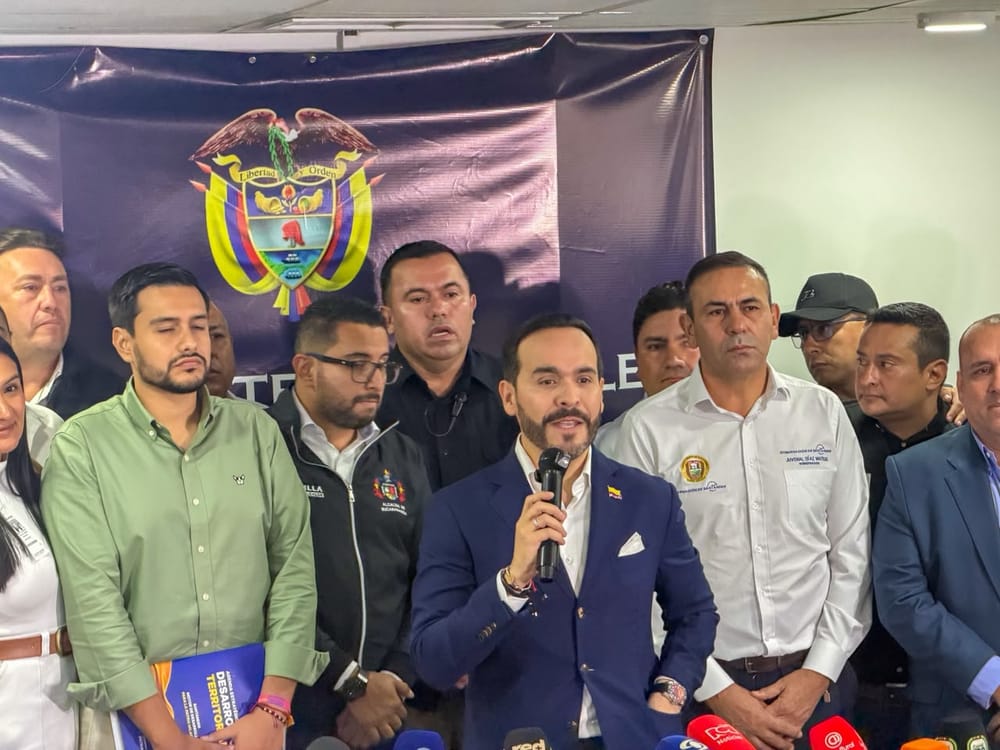 Dosier de peticiones se llevó De la Espriella de Bucaramanga imagen de la publicación