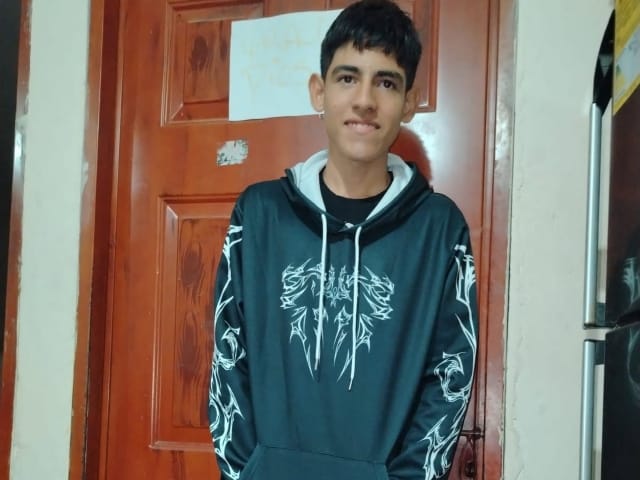 Menor que había desaparecido tras salir de su colegio ya está con su familia en Girón imagen de la publicación