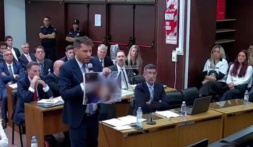 Diego Maradona agonizó durante doce horas imagen de la publicación