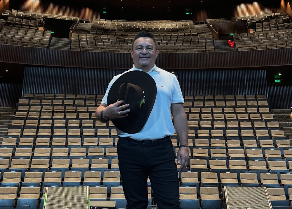 Maestro Walter Silva en el Teatro Santander imagen de la publicación