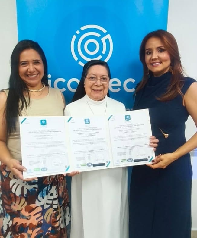 Logro en camino hacia la excelencia imagen de la publicación
