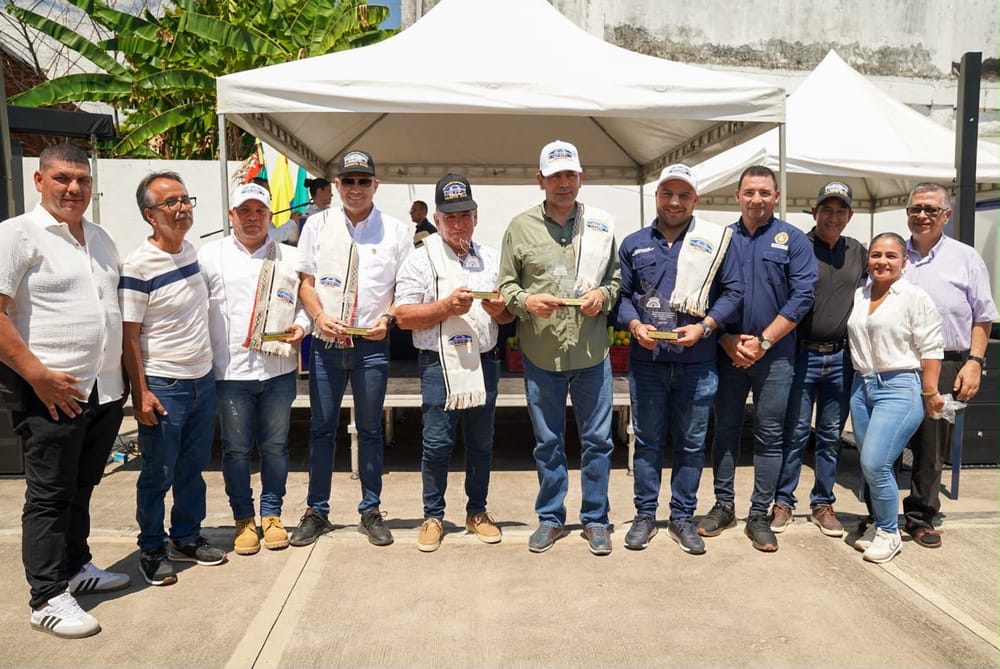 Gobernación impacta el campo en Sabana de Torres imagen de la publicación