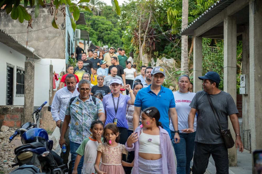 Llegó el pavimento a las calles de Los Corales en Barrancabermeja imagen de la publicación