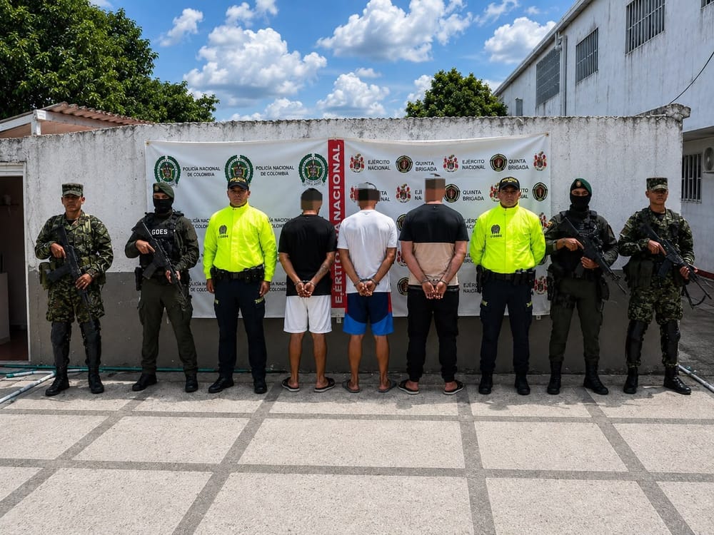 ¡Ejemplo de familia! Padre e hijo delinquían con el Clan del Golfo imagen de la publicación