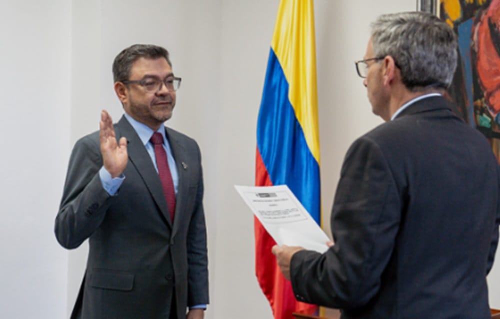 Santandereano Richard Alexander Caicedo Rico es el presidente del Icetex imagen de la publicación