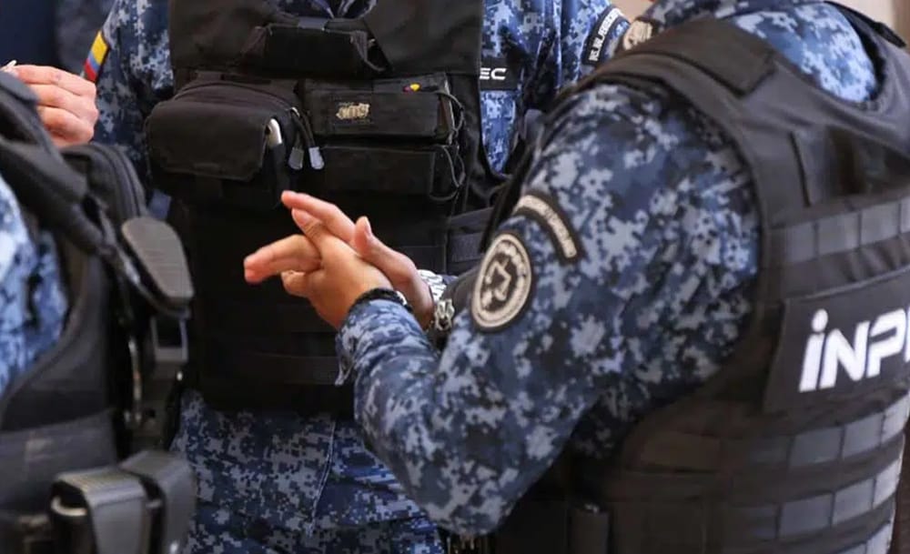 Seguridad externa para cuidar a los funcionarios y guardianes del INPEC imagen de la publicación
