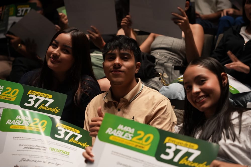 Bucaramanga refuerza su educación con becas y seguridad extrema en los colegios imagen de la publicación