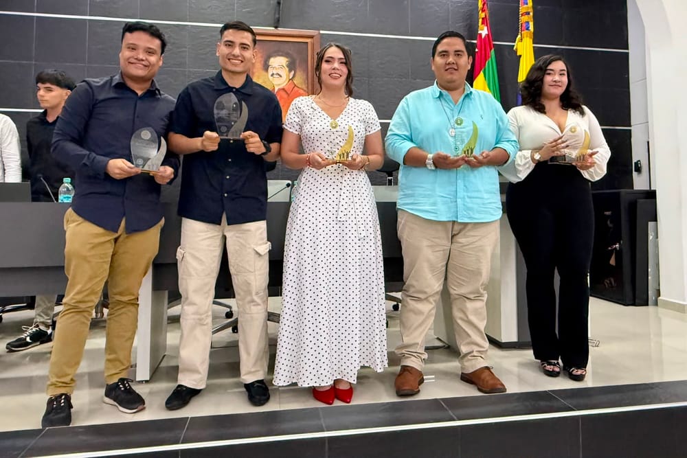 Aporte a sus comunidades les genera reconocimiento a cinco jóvenes de Santander imagen de la publicación