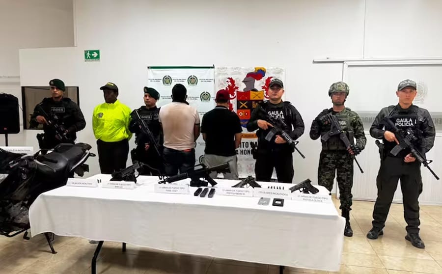 Presuntos 'paracos' cayeron en vereda de Rionegro,  Santander imagen de la publicación