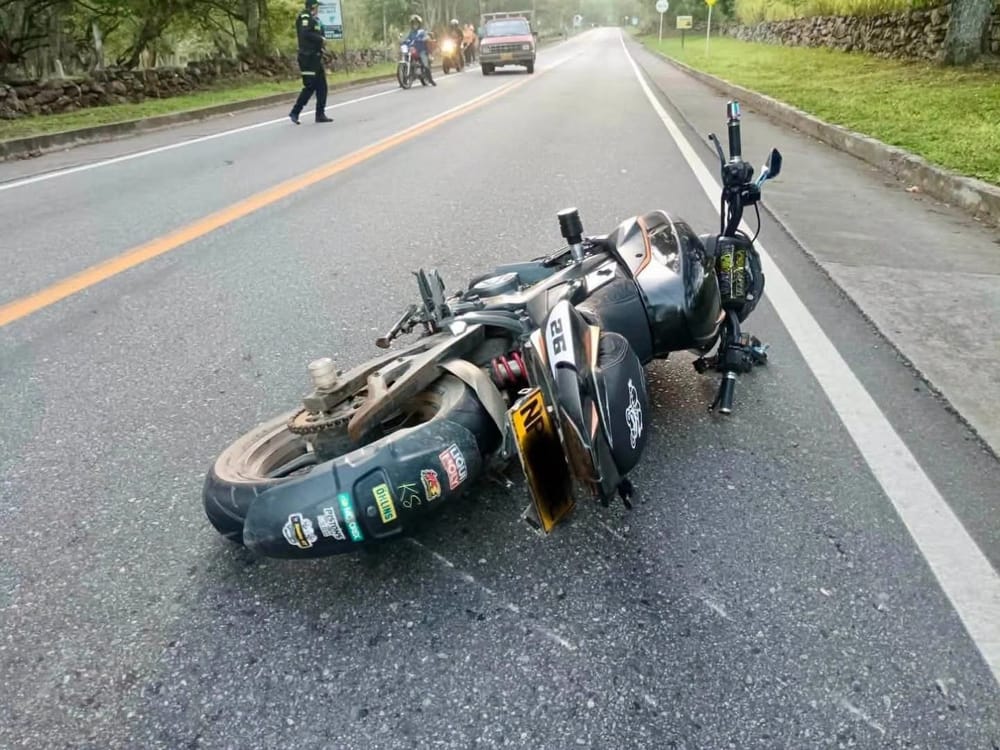 Tragedia en la vía San Gil–Barichara: adulto mayor murió tras ser arrollado por una motocicleta imagen de la publicación