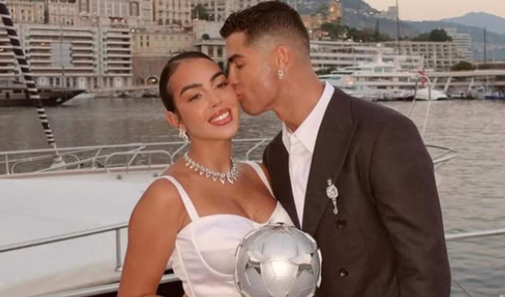 Cristiano Ronaldo y Georgina Rodríguez se casaron en una ceremonia íntima en Portugal imagen de la publicación