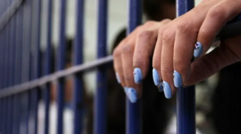 8 años de prisión a mujer por millonario hurto a un hombre en Bucaramanga imagen de la publicación