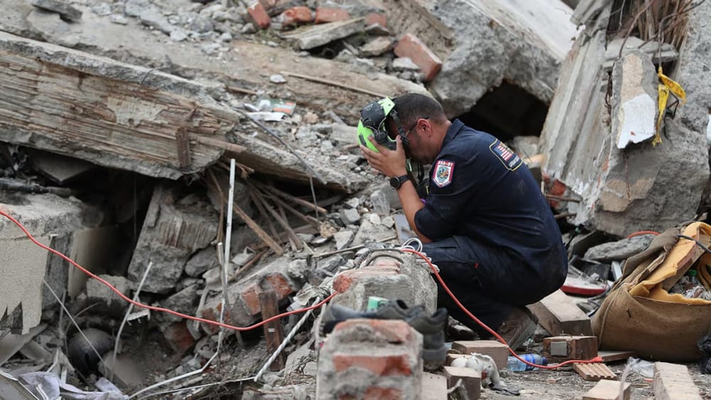 Según la UNGRD van 304 muertos y 426 desaparecidos tras terremoto en Colombia imagen de la publicación