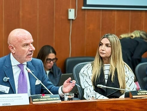 Plan de austeridad en la Adres terminó con un recorte de $79 mil millones ¿Están en riesgo los pagos de la salud? imagen de la publicación