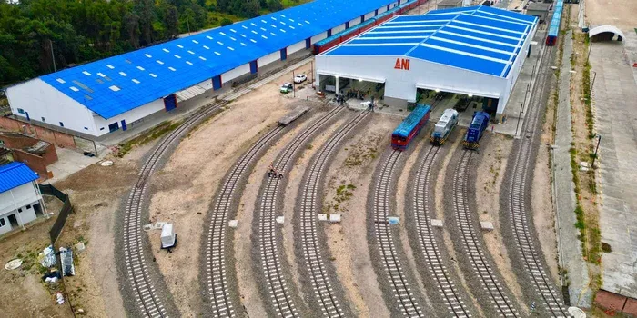 ¿No que todo lo de Petro era malo? Abelardo da el sí para la continuidad de cinco proyectos férreos imagen de la publicación