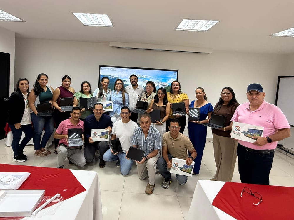 Santander se prepara para una nueva era educativa con aulas digitales imagen de la publicación
