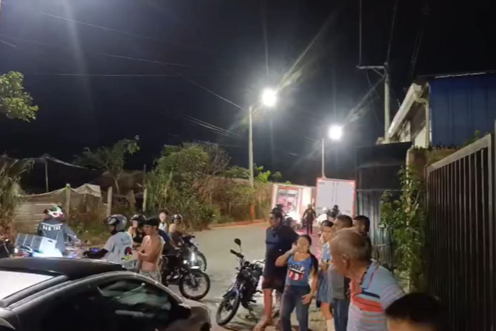 Violento choque entre motociclista y camión deja una mujer muerta en vía a Girón imagen de la publicación