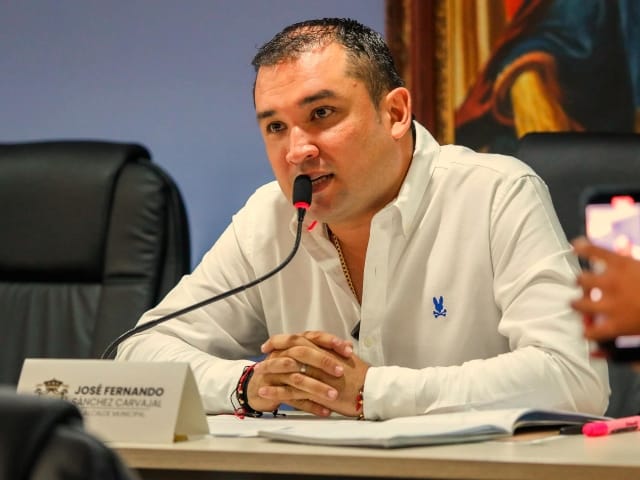 Fuertes críticas a la alcaldía de José Fernando Sánchez Carvajal Deuda pública de Floridablanca será de 115 mil millones de pesos imagen de la publicación