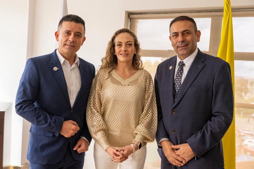 Gobernador gestiona apoyo nacional para remodelar el Américo Montanini imagen de la publicación