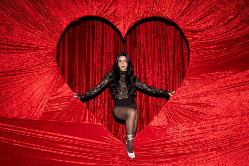 Zhamira reprogramó su concierto en Bogotá para el 16 de octubre tras el sismo que afectó a Colombia imagen de la publicación