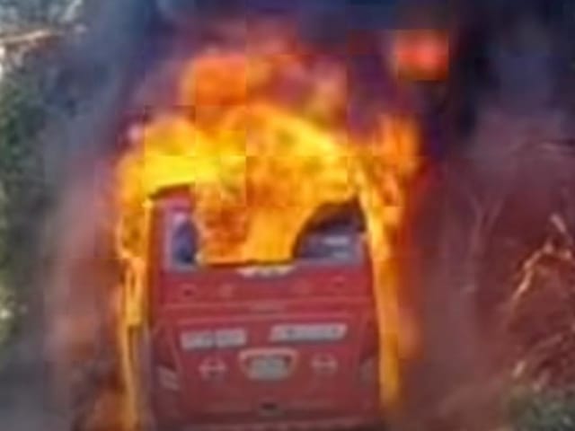 Bus de Cootransmagdalena se incendió en una vía de Santander imagen de la publicación