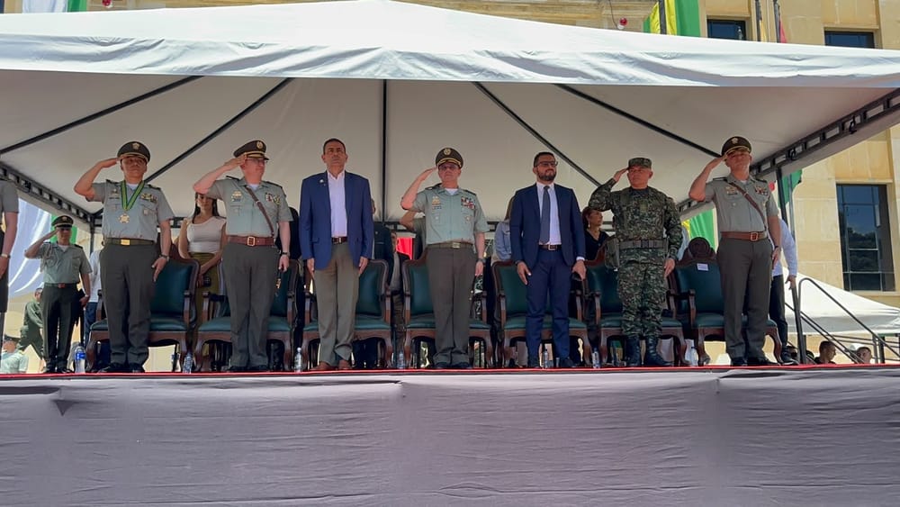 Asumió el mando en propiedad de la MEBUC el General Miguel Andrés Camelo Sánchez imagen de la publicación