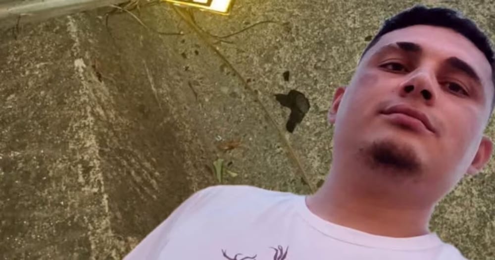Motociclista murió tras chocar contra camión recolector en Santander imagen de la publicación