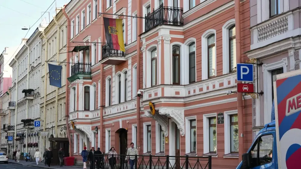 Rusia cierra consulado alemán en San Petersburgo y ordena salida de sus funcionarios imagen de la publicación