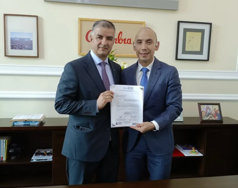Proyecto de Ley busca exigir título profesional y cinco años de experiencia. ¿Se acabaron los favores políticos para llegar a un ministerio? imagen de la publicación