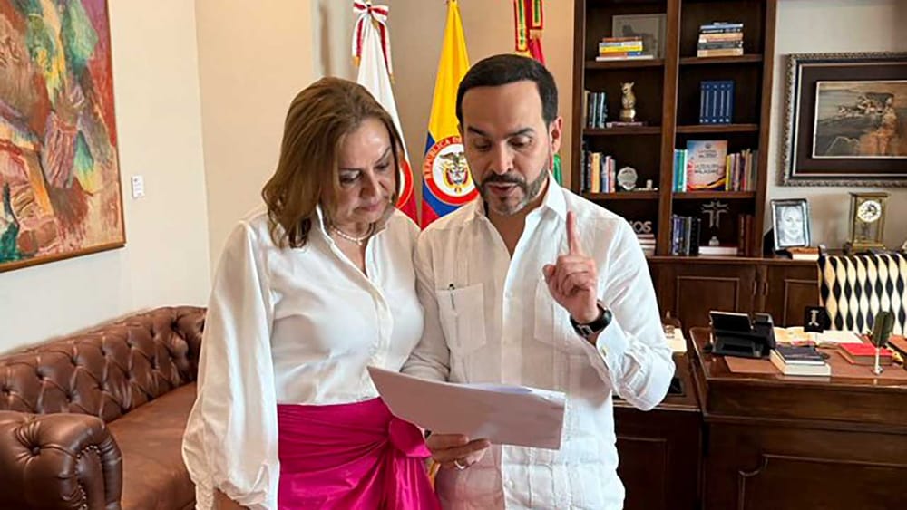 Abelardo desautorizó a su Ministra de Minas y Energía y ordenó revertir aumento del precio de la gasolina imagen de la publicación