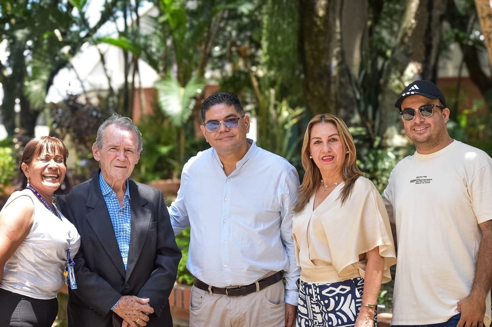 Escuela Normal Superior de Piedecuesta celebra 73 años de historia y formación docente imagen de la publicación