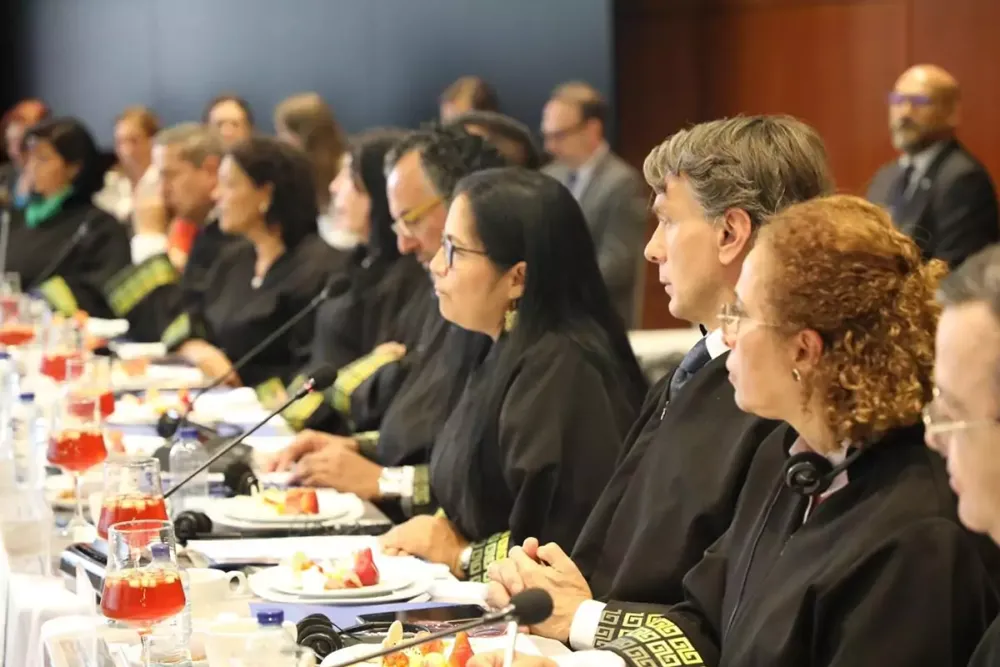 Patalean magistrados de la JEP: "Proyecto que anticipa cierre de la JEP plantea riesgos para las víctimas y la justicia transicional" imagen de la publicación