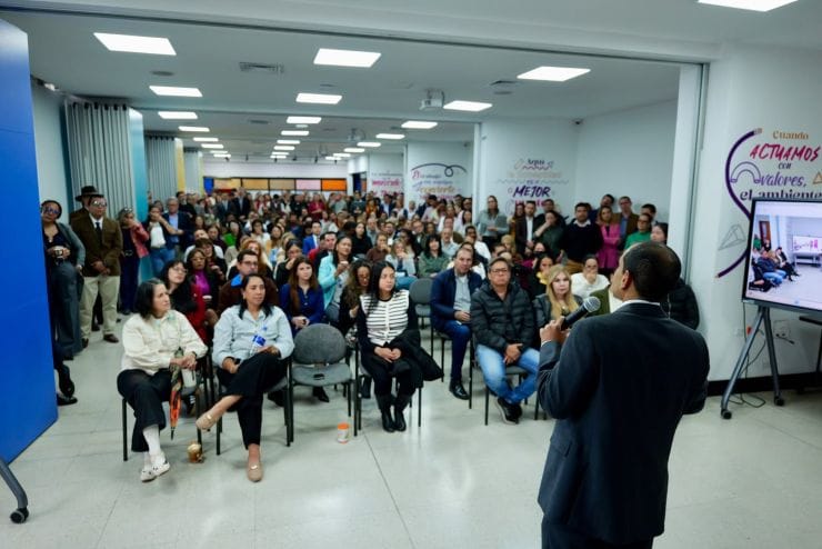 Abelardo prepara reforma en preescolar, básica y media del sector educativo. Le contamos los inamovibles de la propuesta imagen de la publicación