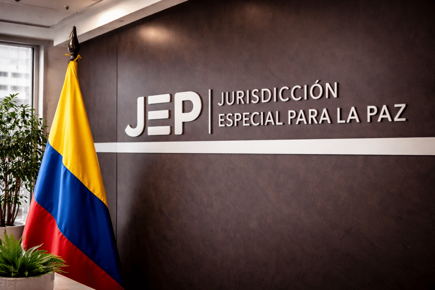 JEP responde a polémica por $56.435 millones en gastos: asegura que solo el 1,13 % fue para tiquetes al exterior imagen de la publicación