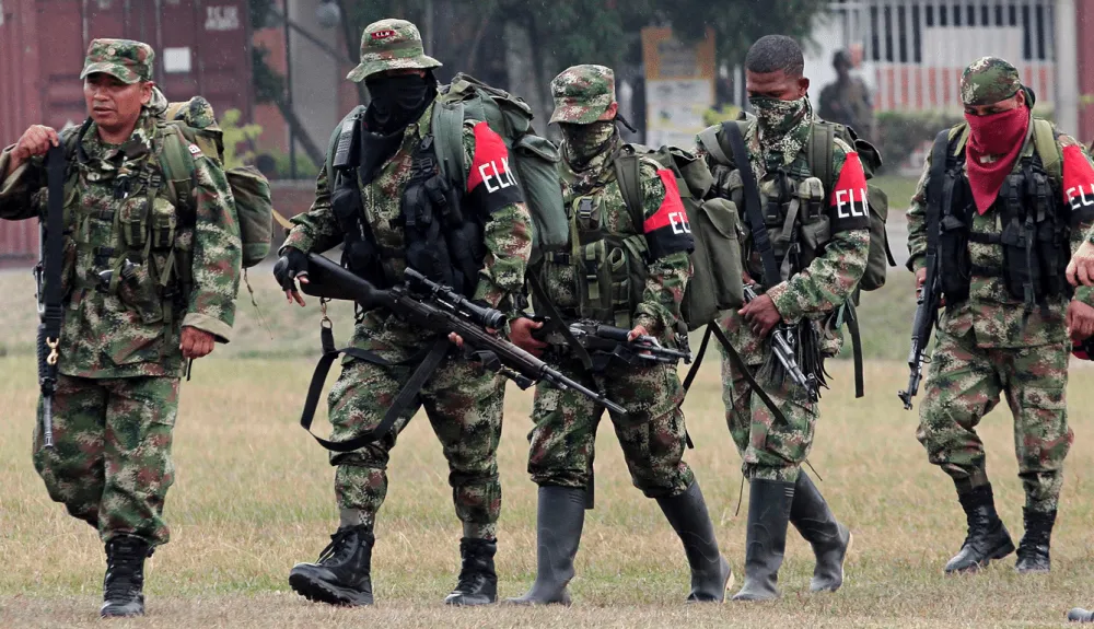 ELN desafía la política de seguridad de Abelardo de la Espriella y advierte que responderá “hasta las últimas consecuencias” imagen de la publicación