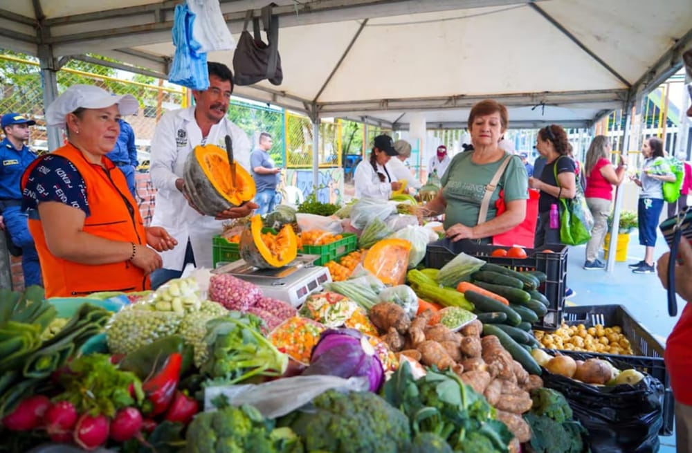 Alimentos encabezan aumento de inflación en el Área Metropolitana imagen de la publicación