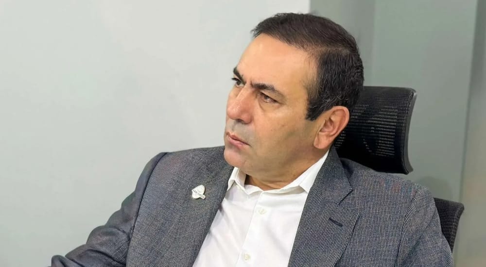 Gobernador de Santander gestiona recursos con la Nación para terminar carreteras en Santander imagen de la publicación