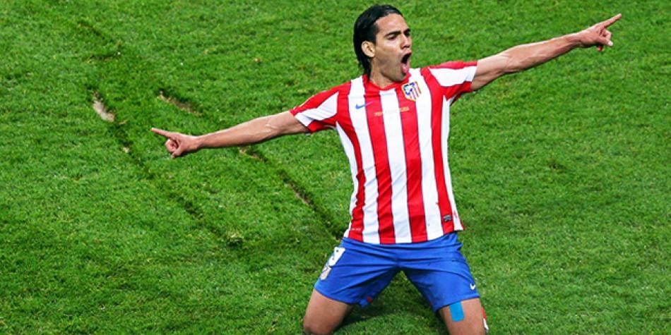 Falcao ya tiene su estrella en el Paseo de Leyendas del Atlético de MadriD imagen de la publicación