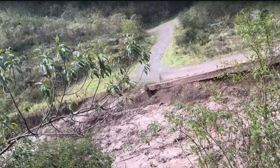 Fuertes lluvias 'ahogan' a cinco municipios de Santander imagen de la publicación