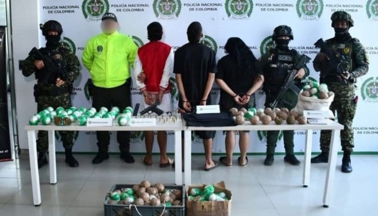 Decomisadas pelotas de marihuana que terminarían en una cárcel imagen de la publicación